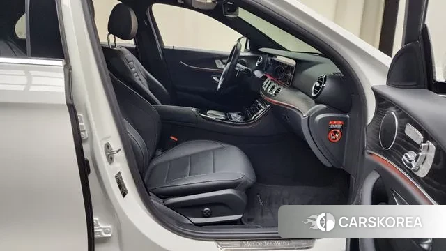 Mercedes-Benz E-Class W213 id 2984829 из Кореи 20