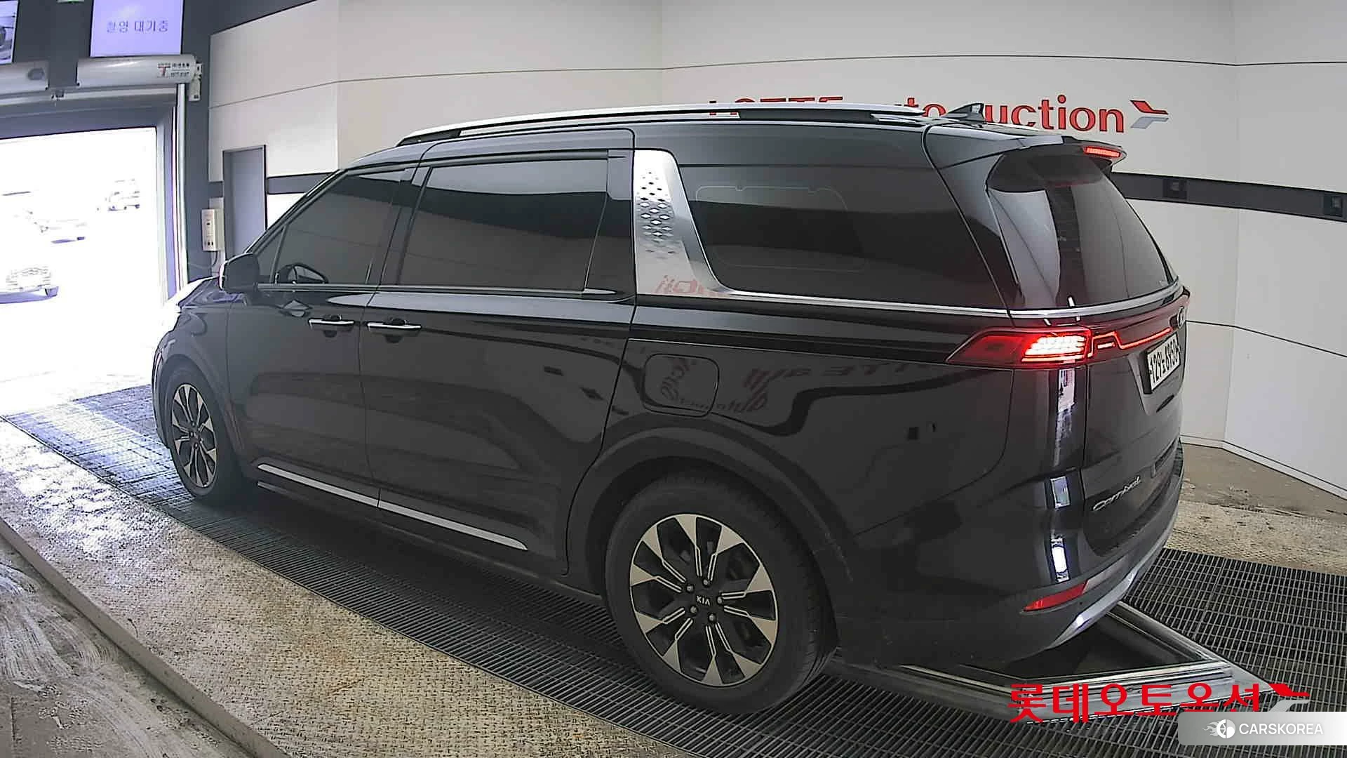 Kia Carnival id 3869405 из Кореи 37