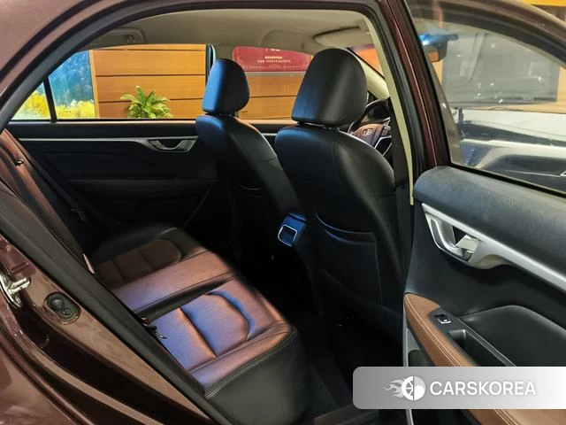Geely Automobile Vision id 4253979 из Китая 13