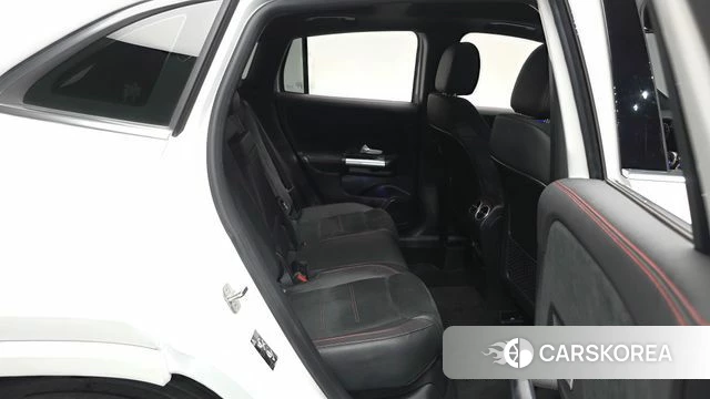 Mercedes-Benz GLA - Class H247 id 4200916 из Кореи 32