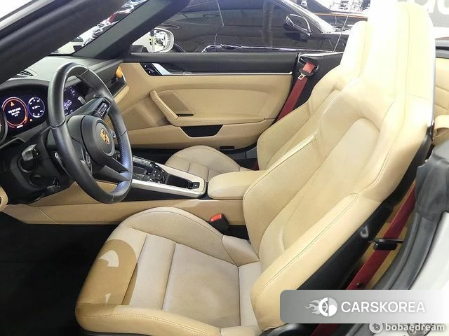 Porsche 911(992) id 4619986 из Кореи 20