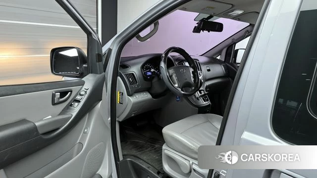 Hyundai The New Grand Starex id 3867587 из Кореи 20