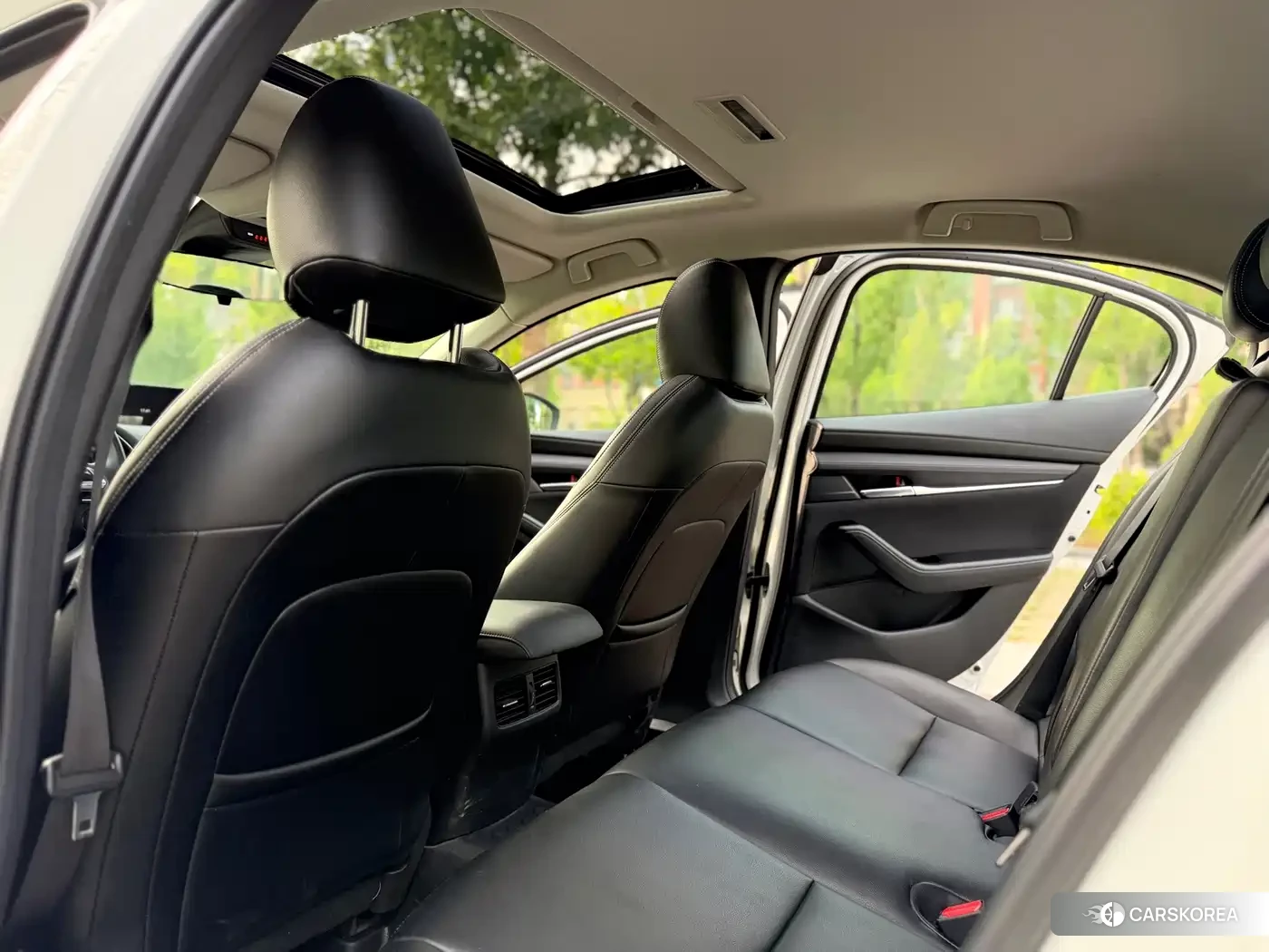 Mazda 3 id 4601105 из Китая 12