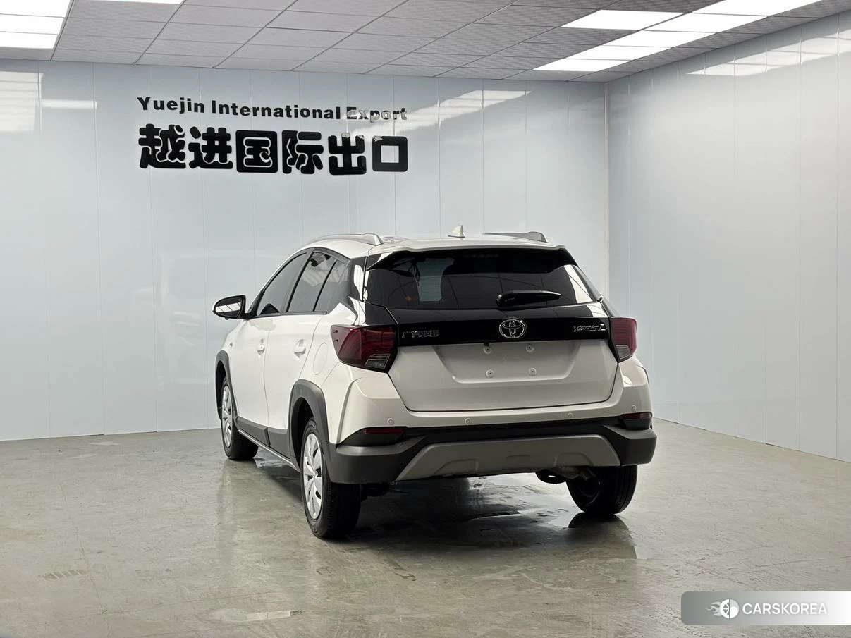 Toyota Yaris L id 4479452 из Китая 13