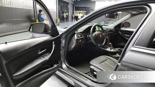 BMW 3 Series (F30) id 3055520 из Кореи 20