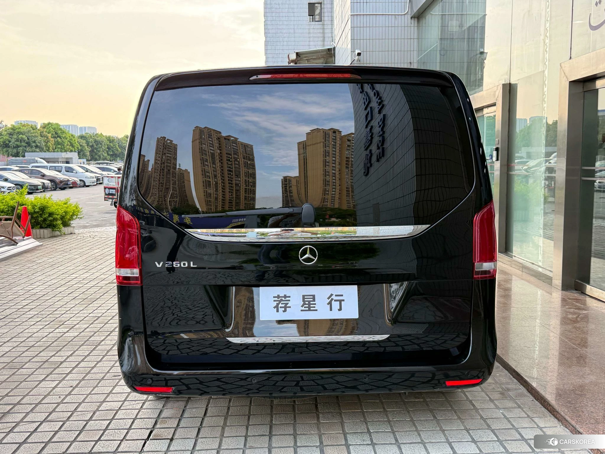 Mercedes-Benz V-class id 4479357 из Китая 34