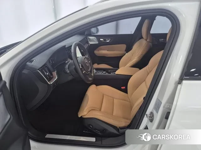 Volvo V60 Cross-Country 2nd Generation id 3235733 из Кореи 20