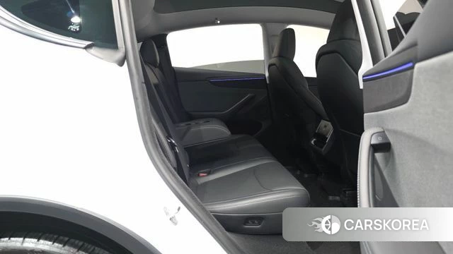 Tesla Model Y id 4394430 из Кореи 31