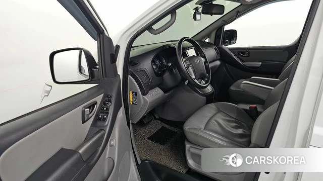 Hyundai The New Grand Starex id 3833487 из Кореи 20