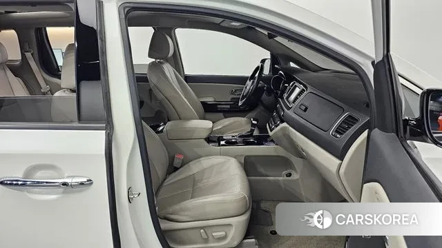 Kia The New Carnival id 3598848 из Кореи 20