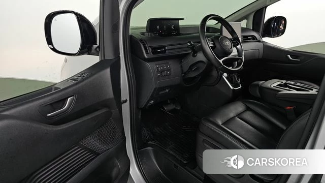 Hyundai Staria id 4892871 из Кореи 32