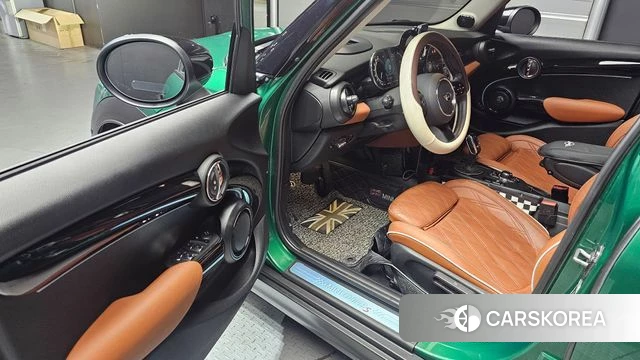 Mini Cooper S id 4185890 из Кореи 30