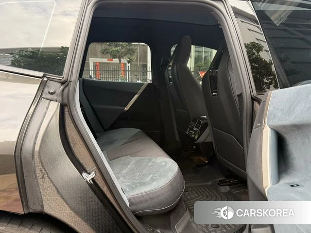 BMW iX id 4264006 из Китая 21