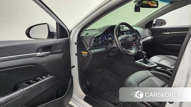 Hyundai The New Avante AD id 3828589 из Кореи 21