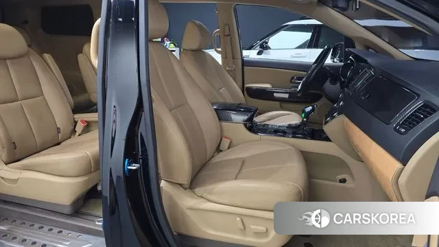 Kia The New Carnival id 3499645 из Кореи 20