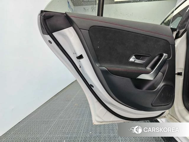 Mercedes-Benz CLA (import) id 3939345 из Китая 19