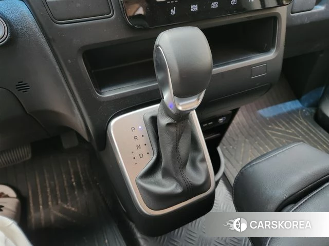 Hyundai Staria id 4602319 из Кореи 20