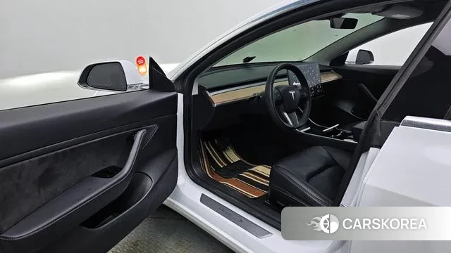 Tesla Model 3 id 2990380 из Кореи 20