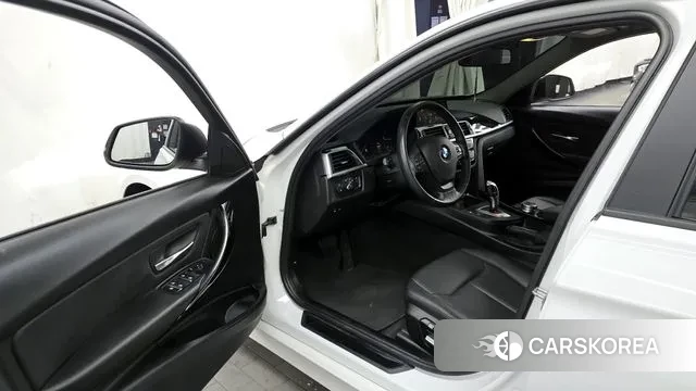 BMW 3 Series (F30) id 3505264 из Кореи 20