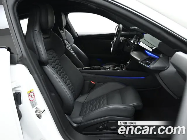 Audi e-Tron GT id 2740063 из Кореи 20