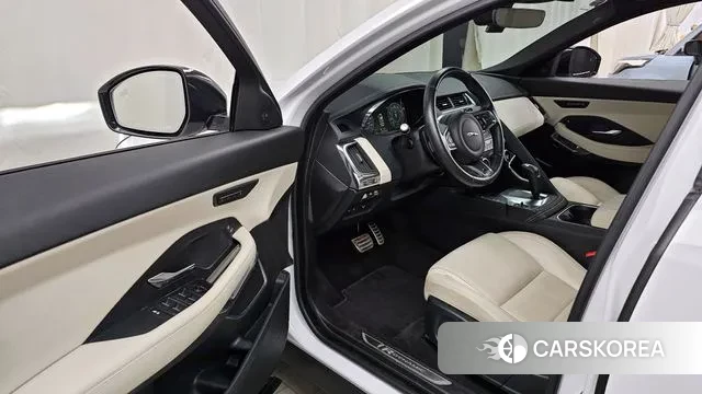 Jaguar E-PACE id 3107396 из Кореи 20