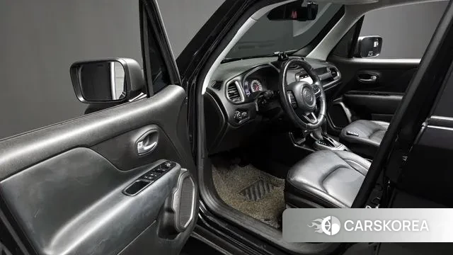 Jeep Renegade id 3577907 из Кореи 20