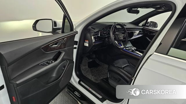 Audi Q7 (4M) id 4429720 из Кореи 36