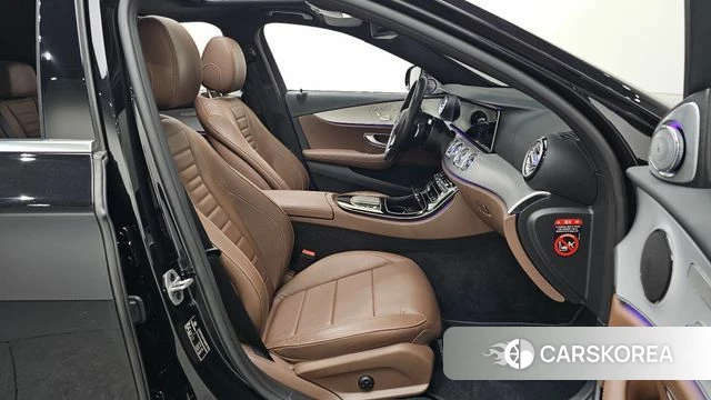 Mercedes-Benz E-Class W213 id 3916355 из Кореи 20