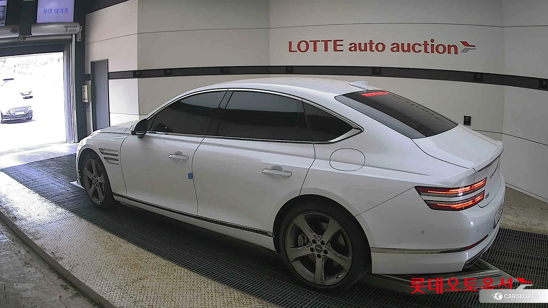 Hyundai G80 id 4289339 из Кореи 36