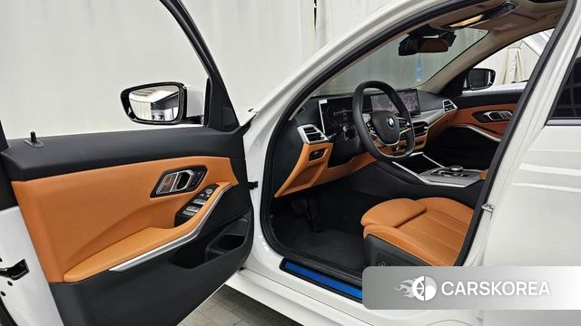 BMW 3 Series (G20) id 3896582 из Кореи 20