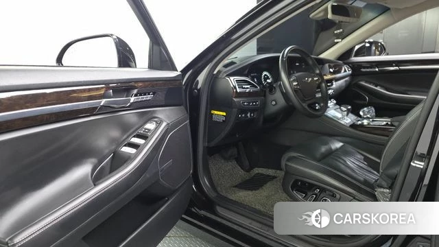 Genesis G90 id 4856098 из Кореи 20