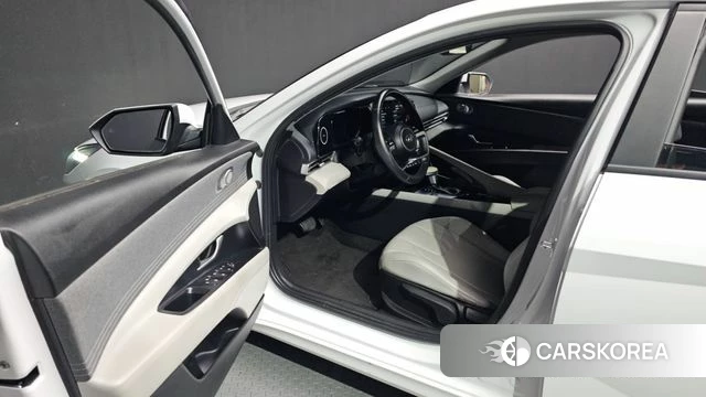 Hyundai Avante (CN7) id 4282543 из Кореи 29