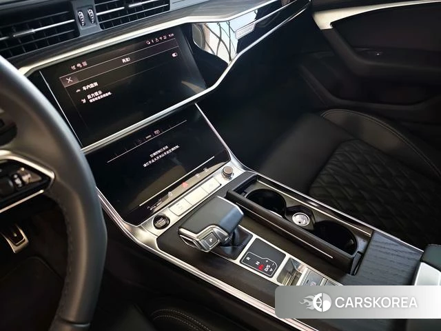 Audi A6L id 4307686 из Китая 26