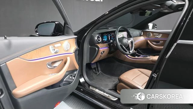 Mercedes-Benz E-Class W213 id 4429306 из Кореи 31