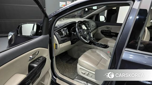 Kia The New Carnival id 3917485 из Кореи 20