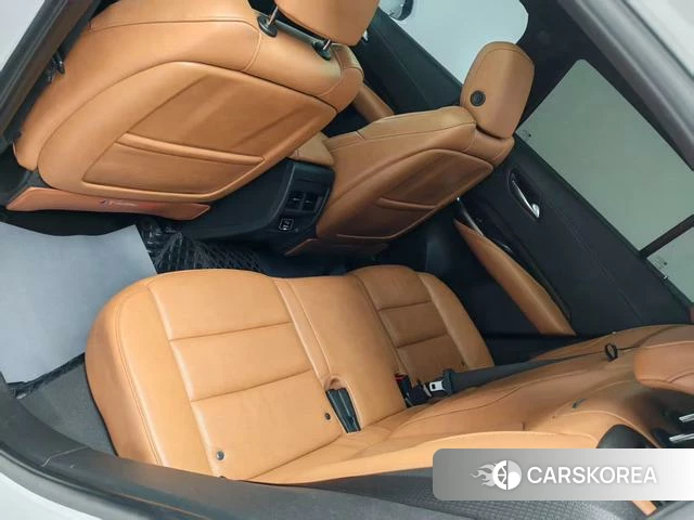 Cadillac XT4 id 4210467 из Китая 18