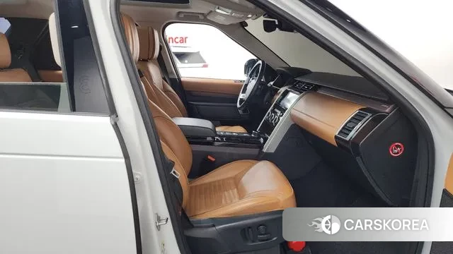Land Rover Discovery 5 id 3682533 из Кореи 20