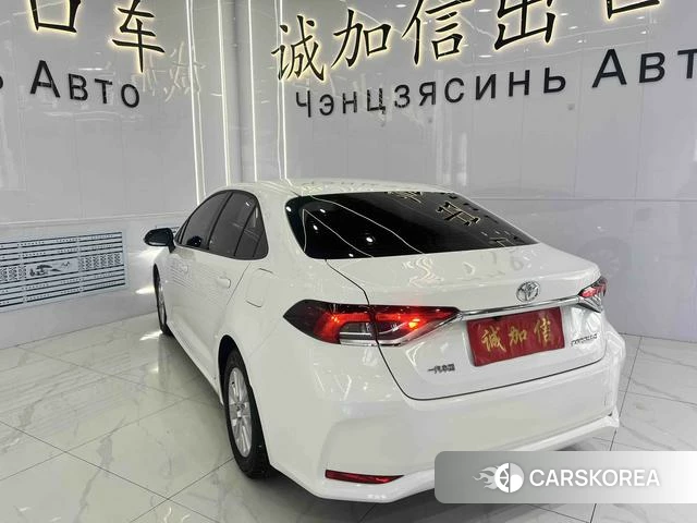 Toyota Corolla id 4313621 из Китая 19