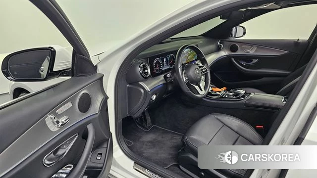 Mercedes-Benz E-Class W213 id 4586926 из Кореи 20