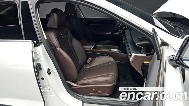 Hyundai Grandeur Hybrid (GN7) id 2873814 из Кореи 20