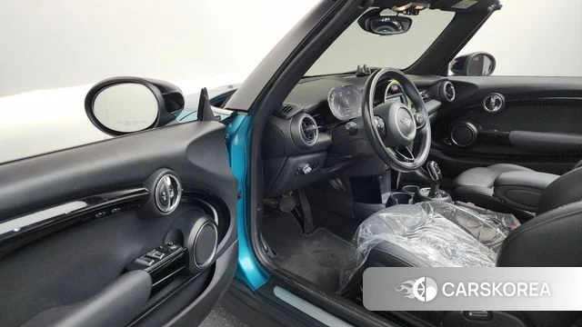 Mini Cooper Convertible id 4662179 из Кореи 30