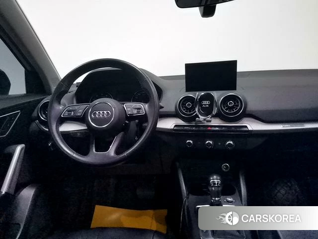 Audi Q2L id 4297789 из Китая 20