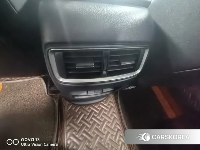 Honda CR-V id 4313556 из Китая 17