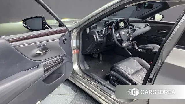 Lexus ES300h 7th generation id 3647154 из Кореи 20