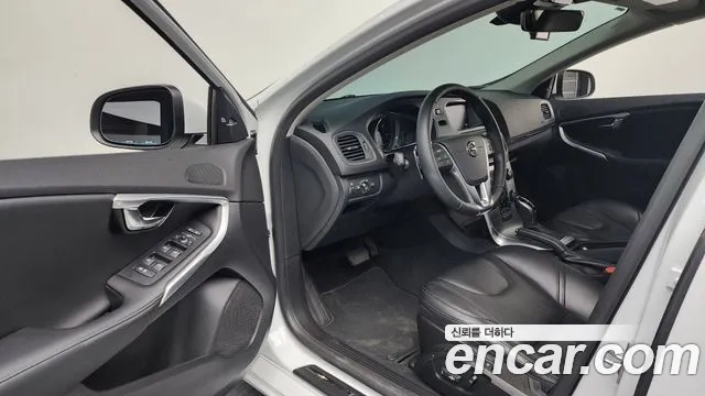 Volvo V40 id 2917803 из Кореи 20