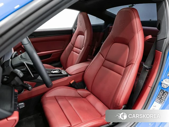 Porsche 911(992) id 4640473 из Кореи 19