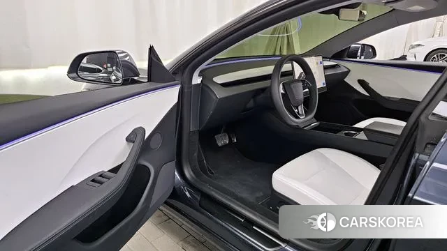 Tesla Model 3 id 2938979 из Кореи 20