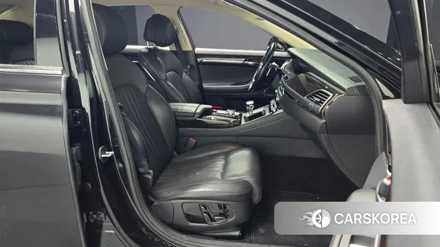 Genesis G90 id 3677234 из Кореи 20