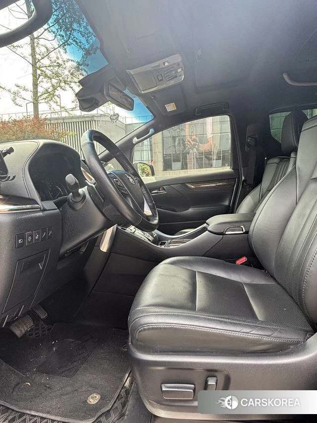 Toyota Elfa id 4374640 из Китая 23