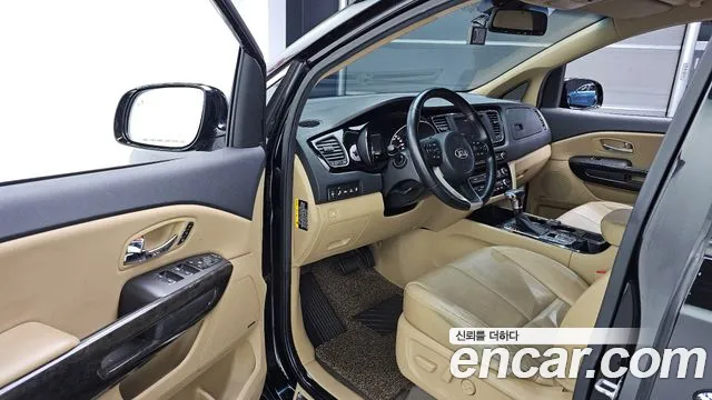 Kia The New Carnival id 2429463 из Кореи 20